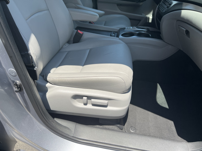 2021 Honda Pilot SE 15