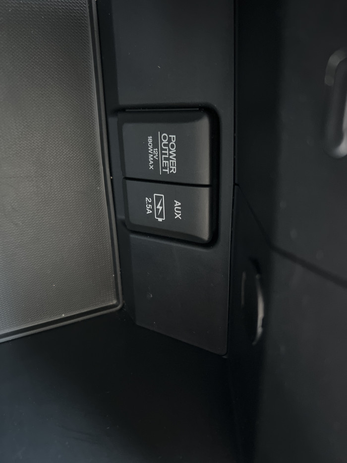 2021 Honda Pilot SE 18
